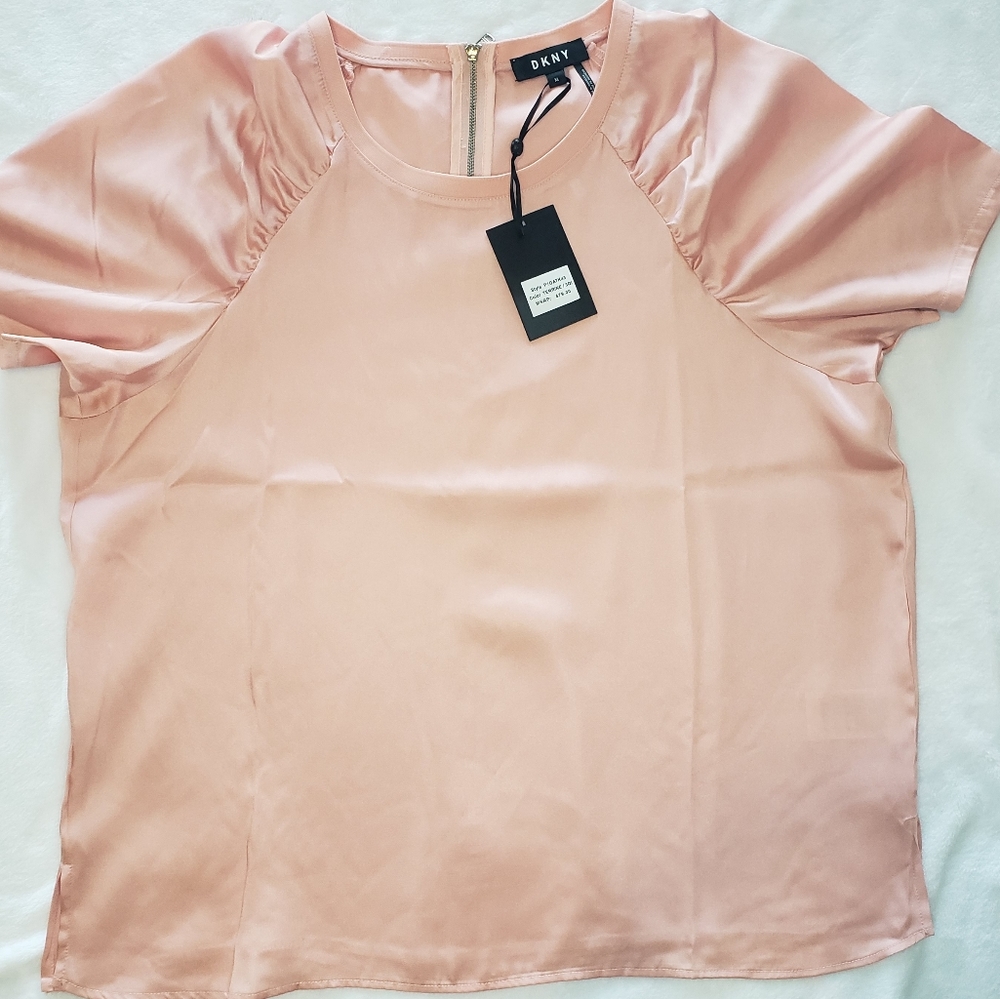 DKNY Peach Satin Ruched Short Sleeve Top--NWT--XL - Picture 1 of 14